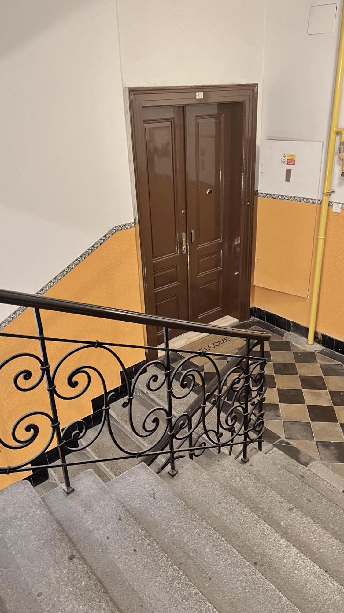 Apartment Prekrasny 2bdr Na Praze 1 *