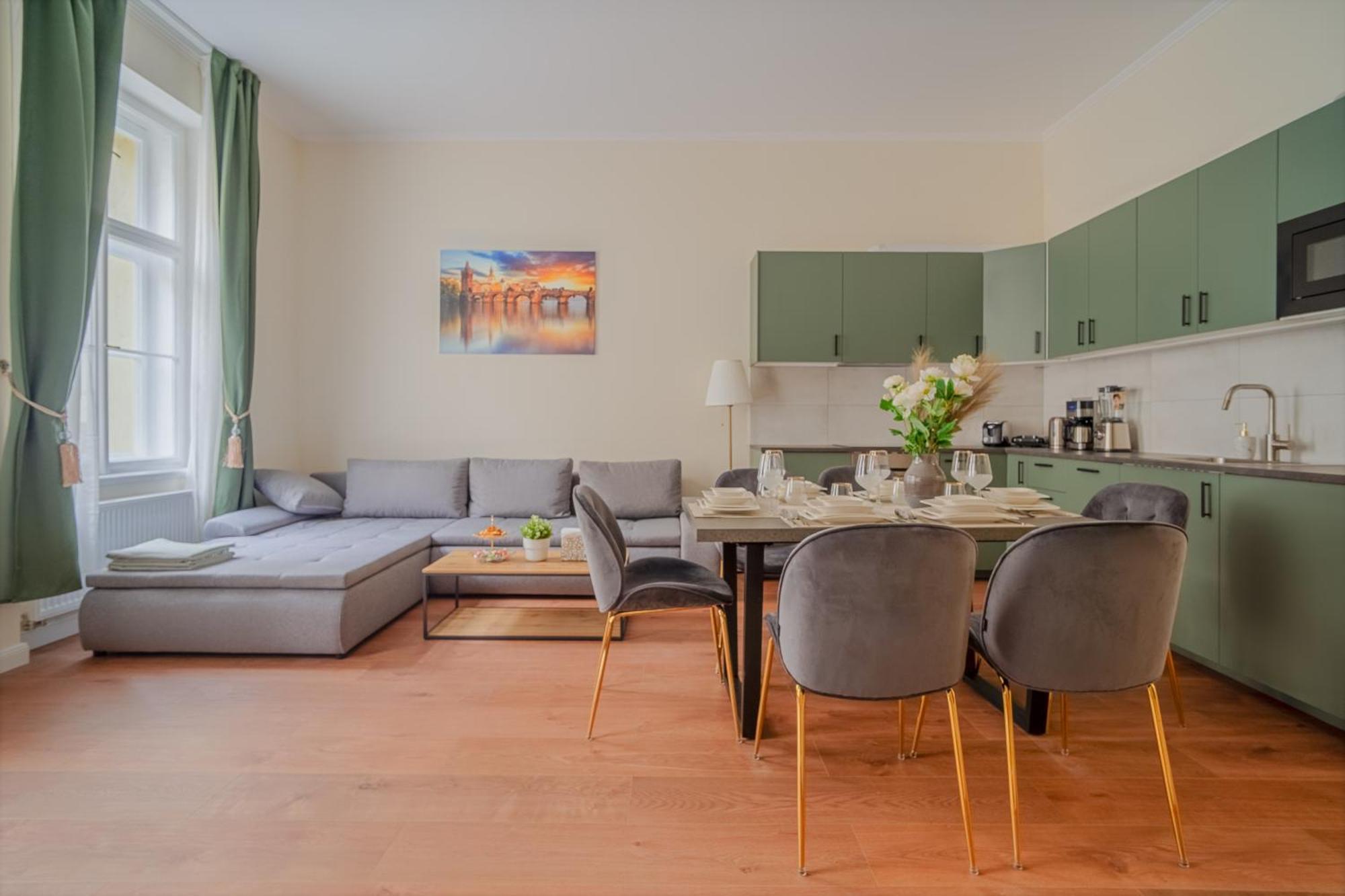 Prekrasny 2bdr Na Praze 1 Prague