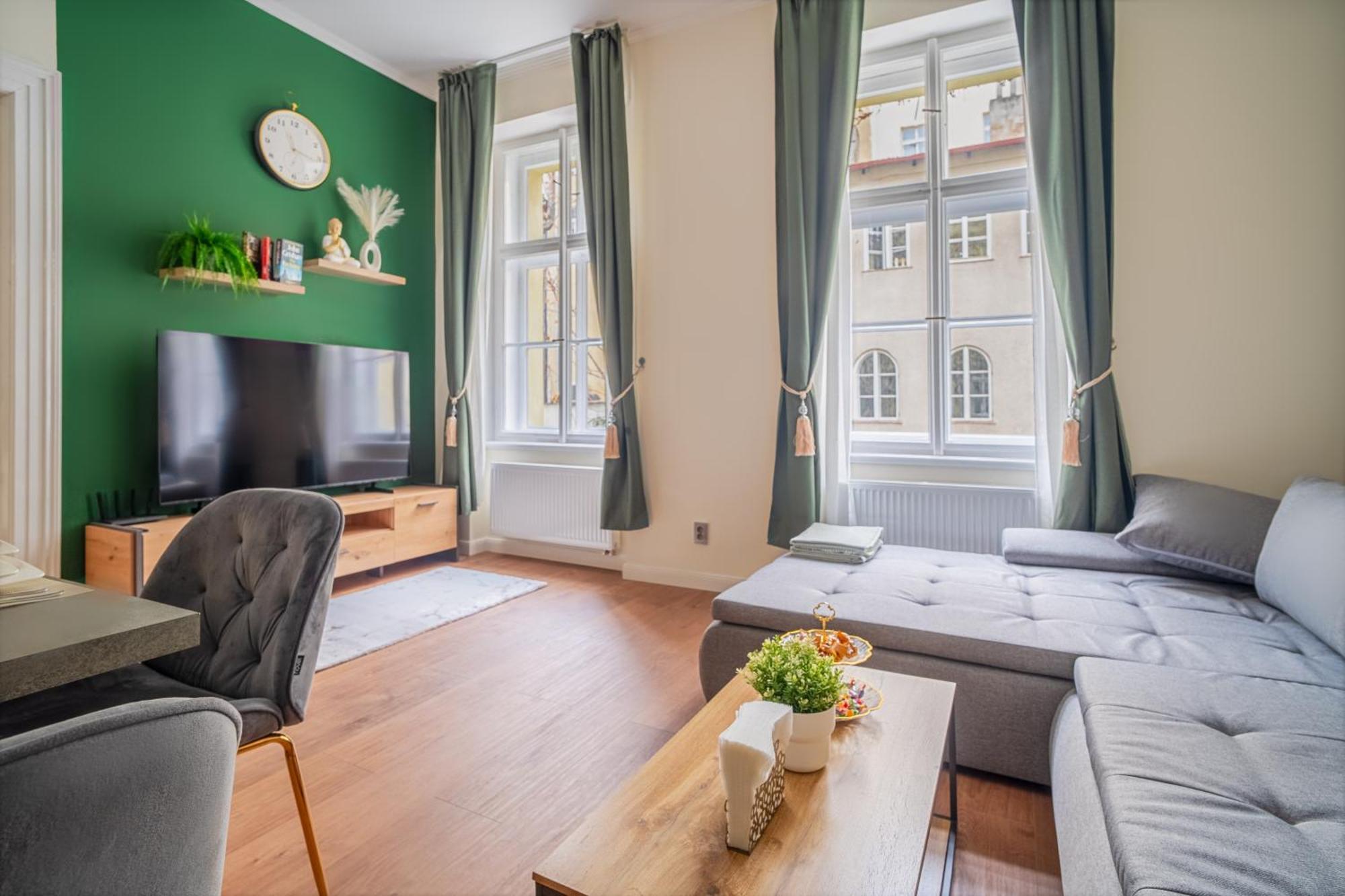Prekrasny 2bdr Na Praze 1 * Prague
